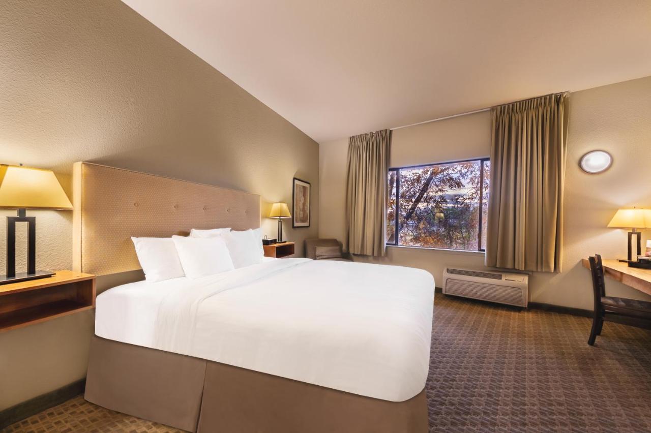 Gaia Hotel & Spa, Ascend Hotel Collection Андерсън Екстериор снимка