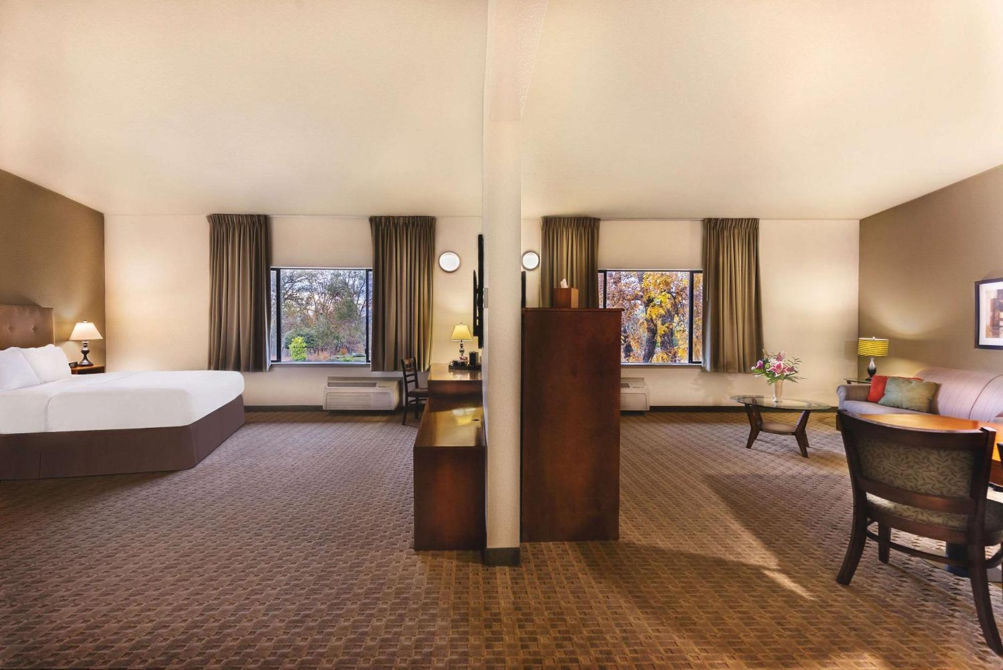 Gaia Hotel & Spa, Ascend Hotel Collection Андерсън Екстериор снимка