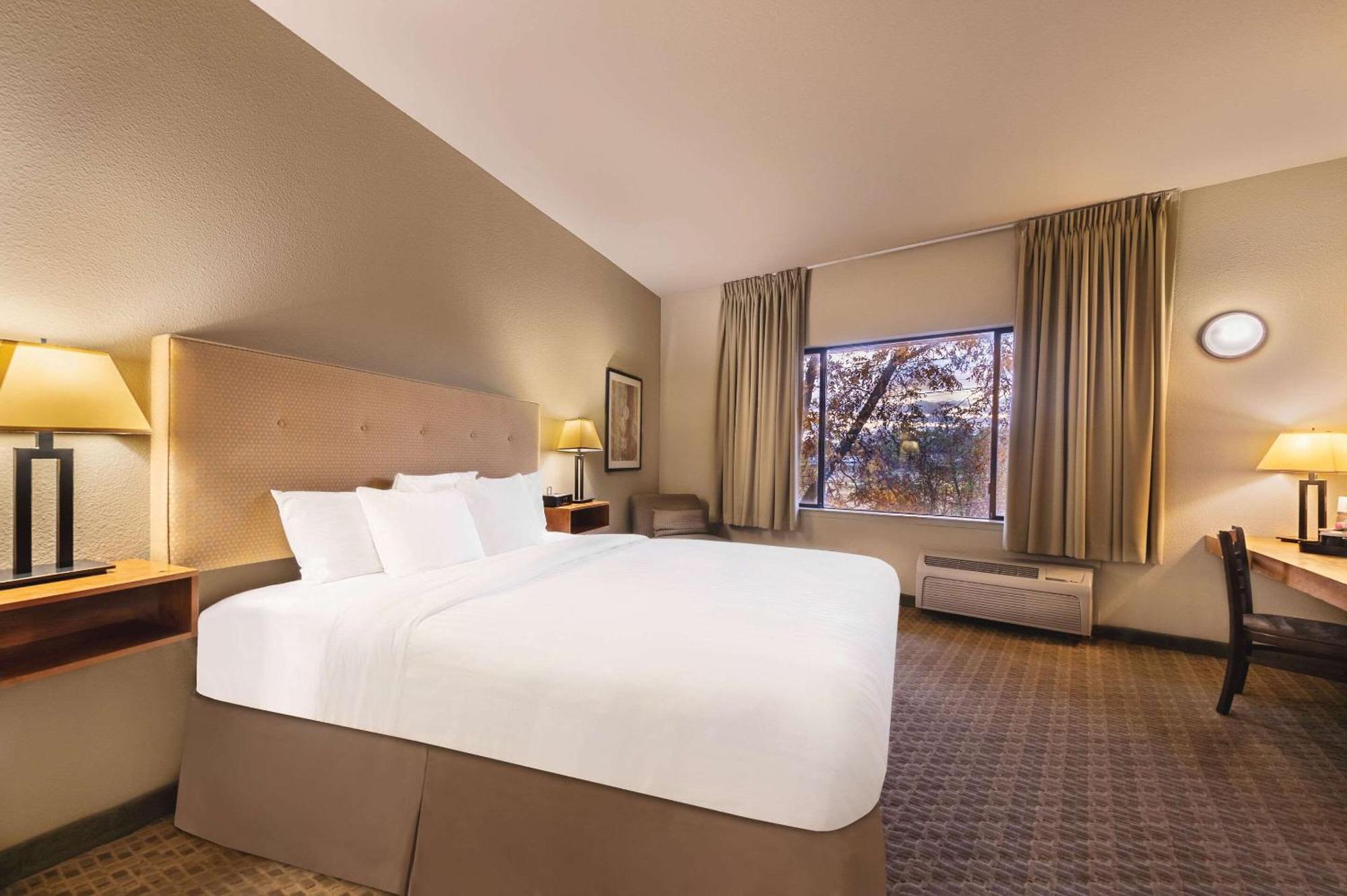 Gaia Hotel & Spa, Ascend Hotel Collection Андерсън Екстериор снимка